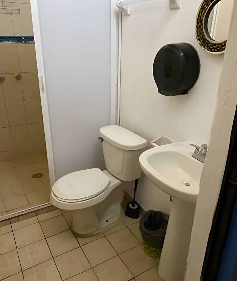 C1 Private pool 5 minutes from the beach and mangrove!