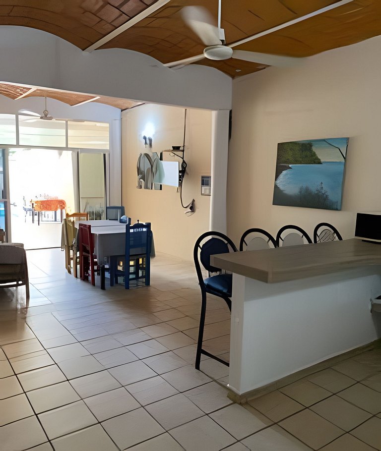 C1 Private pool 5 minutes from the beach and mangrove!