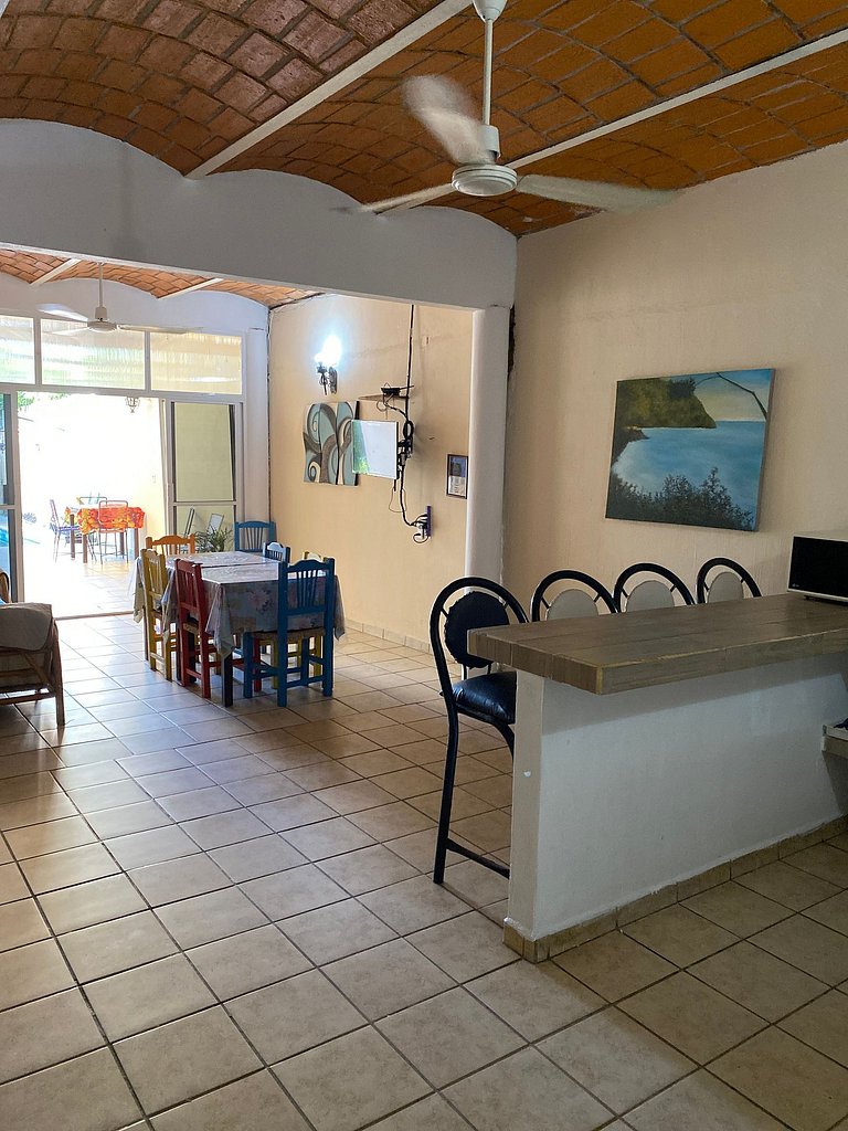 C1 Private pool 5 minutes from the beach and mangrove!