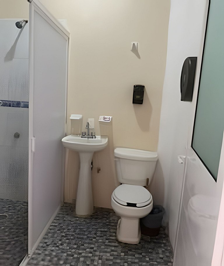 C9 Casas la colmena a 3 min playa alberca 2 rec.