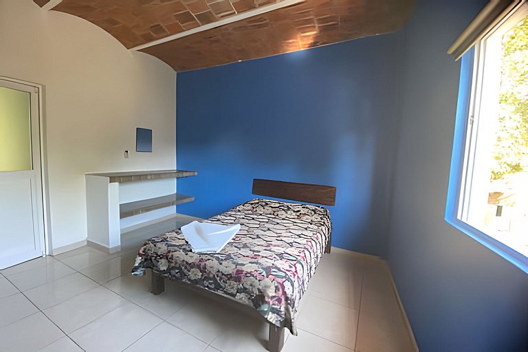 C11 · Casa 2 niveles, alberca y vista al manglar
