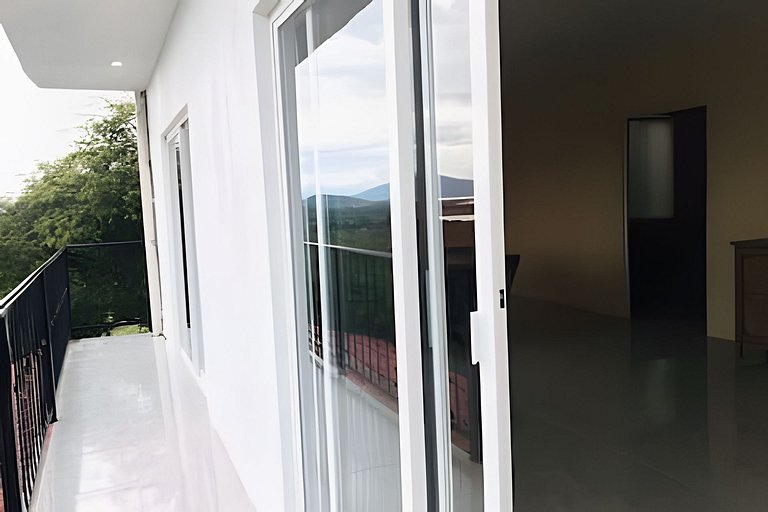 6 Alberca privada y Vista a el lago de Chapala