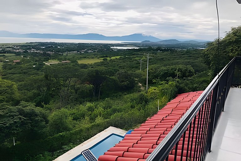 6 Alberca privada y Vista a el lago de Chapala