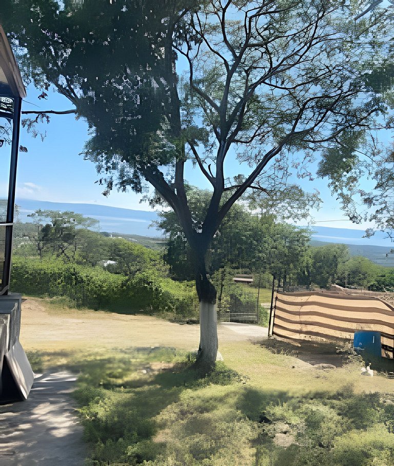 6 Alberca privada y Vista a el lago de Chapala