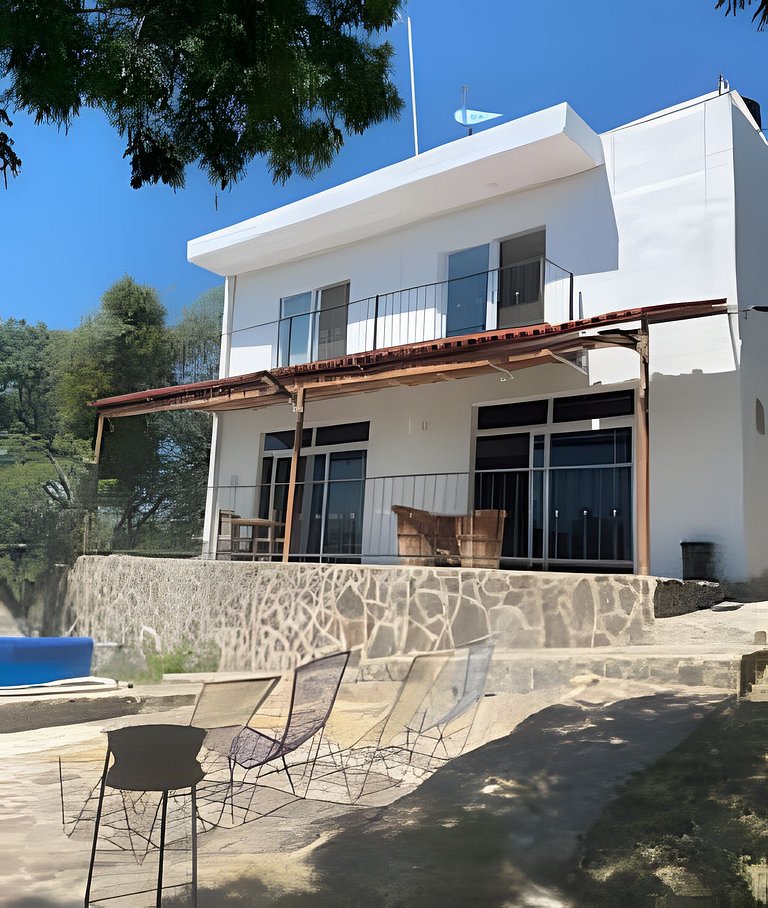 6 Alberca privada y Vista a el lago de Chapala