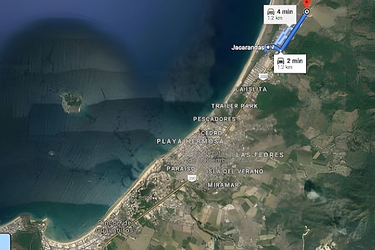 C3A Casas la colmena a 3 min playa alberca 2 nivel