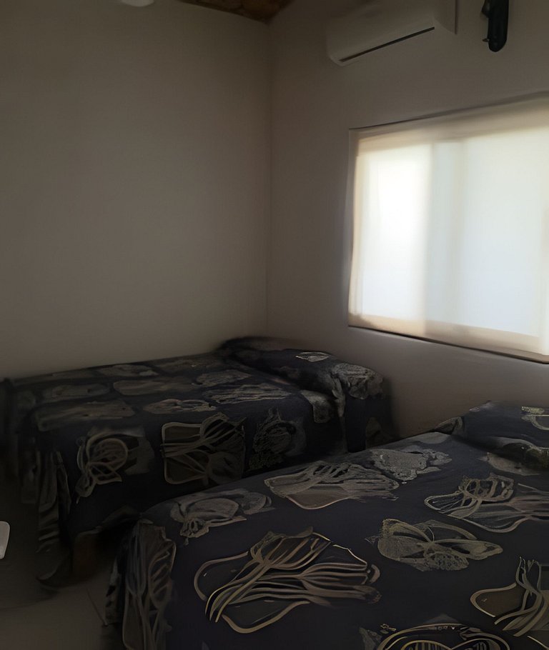 C3A Casas la colmena a 3 min playa alberca 2 nivel