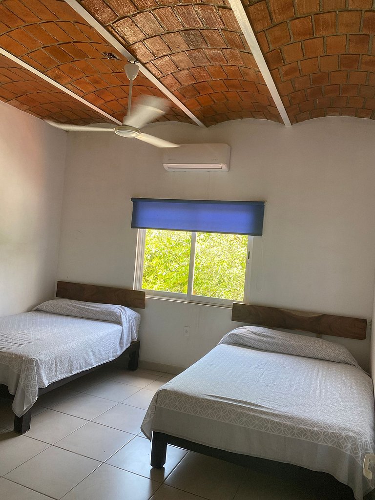 C7 Casas la colmena a 3 min playa alberca 4 rec,