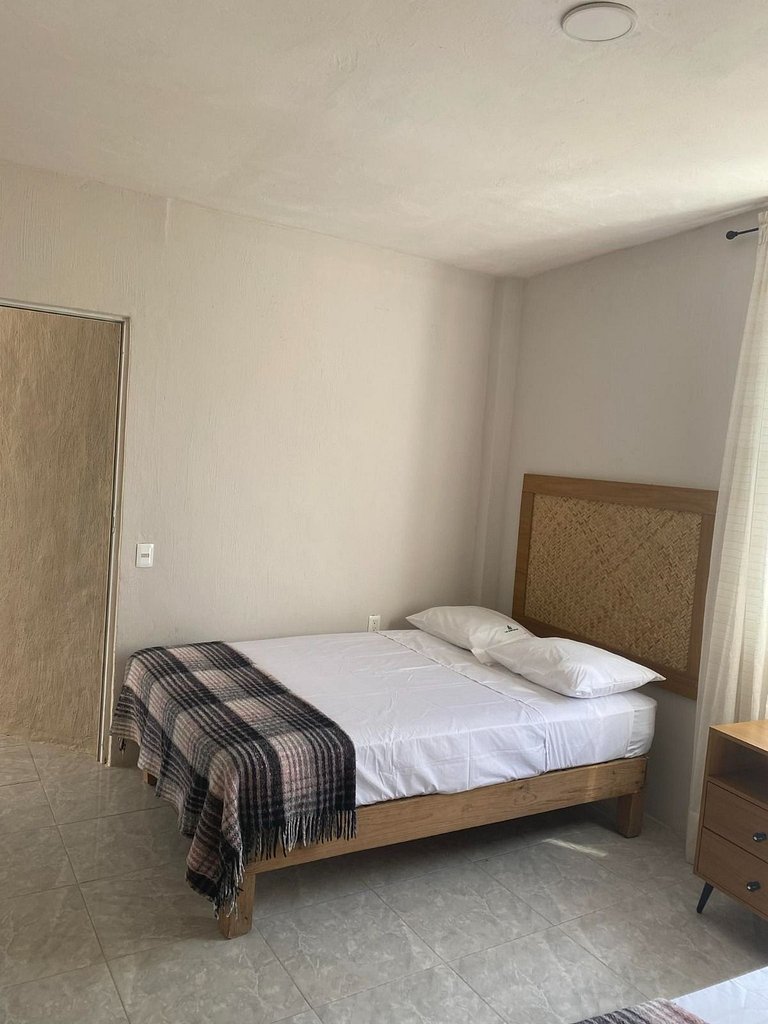 6 Alberca privada y Vista a el lago de Chapala