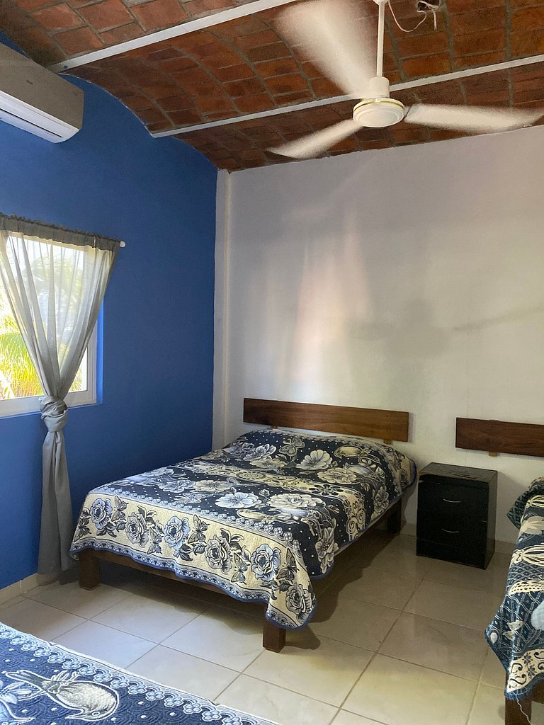 C10 Casa colmena 3 minutes from the beach and pool, 2 bedroo