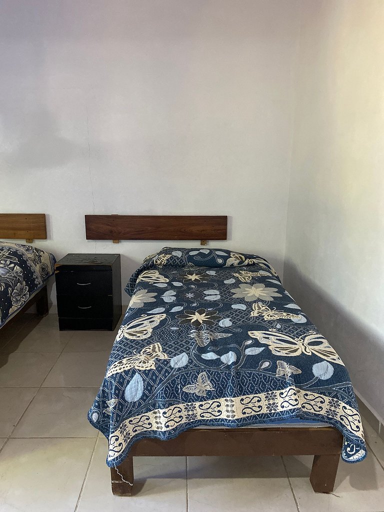 C10 Casa colmena 3 minutes from the beach and pool, 2 bedroo