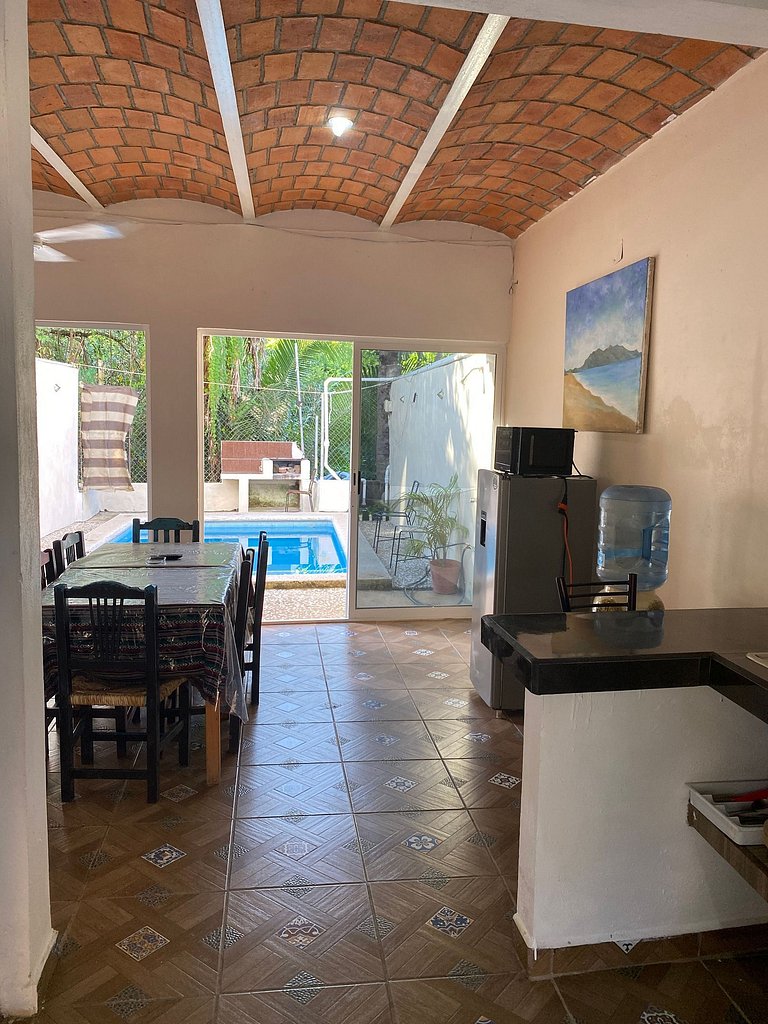 C10 Casa colmena 3 minutos playa alberca 2 rec.